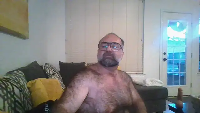 Snapshot of chainjulious chatting on March 2026 12:41:02 PM chainjulious online show from March 2026 12:41:02 PM