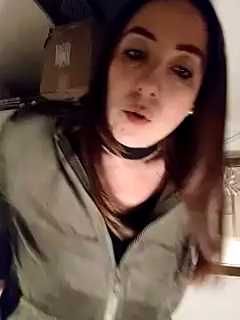 Snapshot of Mia_Novikov chatting on January 2025 03:53:02 AM Mia Novikov online show from January 2025 03:53:02 AM