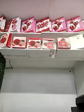 Snapshot of Mia_Novikov chatting on February 2025 08:42:01 PM Mia Novikov online show from February 2025 08:42:01 PM