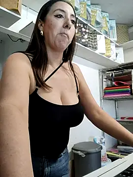 Snapshot of Mia_Novikov chatting on October 2025 08:07:02 PM Mia Novikov online show from October 2025 08:07:02 PM