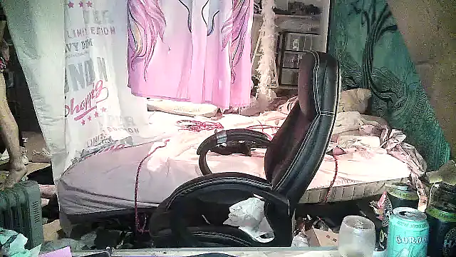 Snapshot of Ombeline1 chatting on February 2025 09:26:02 PM Ombeline1 online show from February 2025 09:26:02 PM