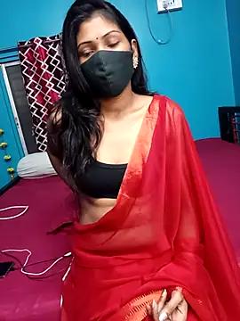 Triha 18 online show from October 2025 07:36:02 PM