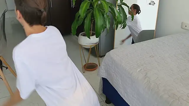 grey   27 online show from March 2025 08:56:01 PM