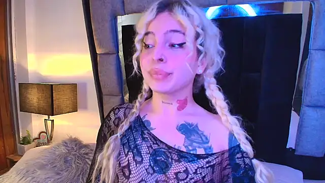 Bonnie vega online show from March 2025 06:12:02 PM