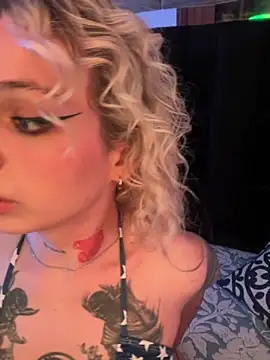 Bonnie vega online show from September 2025 09:48:02 PM