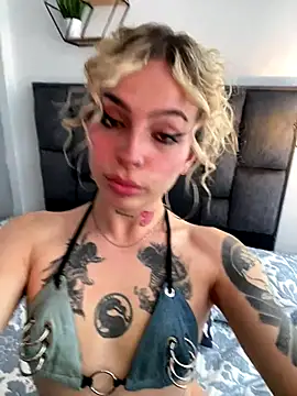 Bonnie vega online show from October 2025 02:24:02 PM