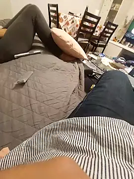 mia69x online show from October 2025 08:00:02 PM