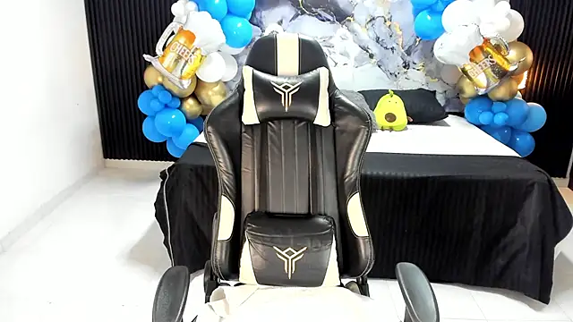 Ivy 16 online show from October 2025 11:52:01 AM