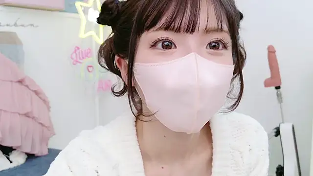 -minami- online show from March 2025 06:50:02 AM