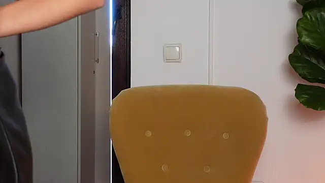 NinaCrystal1 online show from September 2025 08:04:01 AM