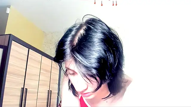 JulisSweet online show from March 2025 01:40:02 PM