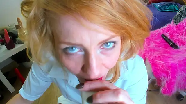 SquirtyAlisa online show from October 2025 11:29:02 PM