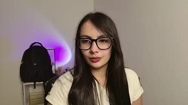 lalawhitte online show from August 2026 12:12:01 AM