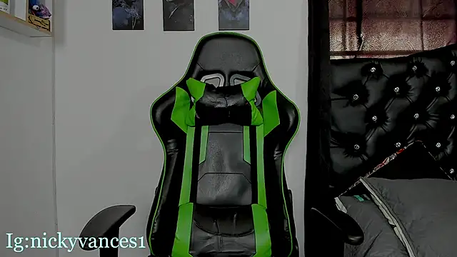 nicky vances online show from March 2026 09:32:02 PM