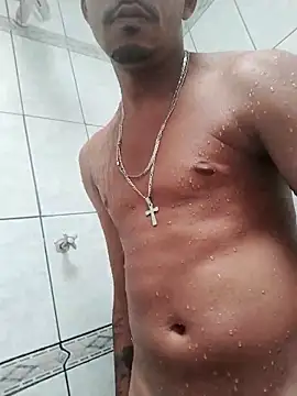 Snapshot of Malvadaozscp chatting on November 2025 04:40:02 PM Malvadaozscp online show from November 2025 04:40:02 PM