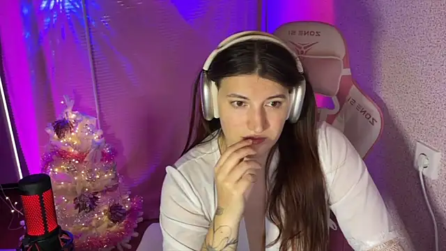 Katrin  kiss online show from January 2026 04:23:02 PM