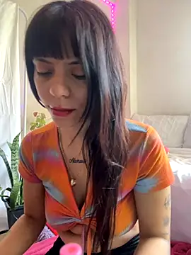 melisabunnny online show from November 2025 12:15:02 PM