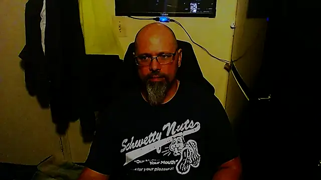 Snapshot of KrazyLegz chatting on December 2024 07:09:02 PM KrazyLegz online show from December 2024 07:09:02 PM