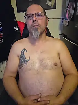 KrazyLegz online show from February 2026 06:44:02 PM