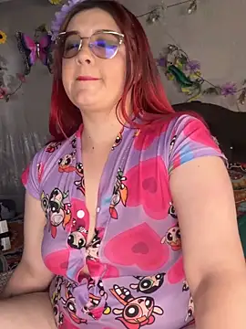 Snapshot of NinaGauther chatting on May 2026 02:44:01 PM NinaGauther online show from May 2026 02:44:01 PM