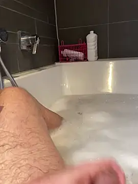 Snapshot of LivingLegend1978 chatting on February 2026 09:21:02 AM LivingLegend1978 online show from February 2026 09:21:02 AM