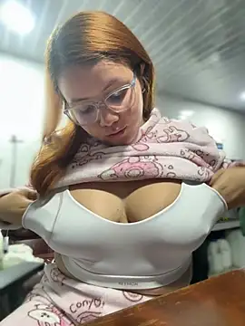 solecito 22 online show from February 2026 03:36:02 AM