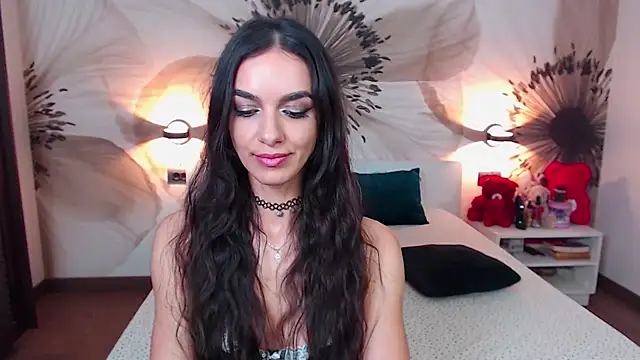 KatherineBisou online show from September 2025 06:22:02 PM