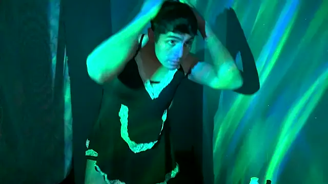 Snapshot of CloudyBoy_Toy chatting on February 2025 08:00:01 PM CloudyBoy Toy online show from February 2025 08:00:01 PM