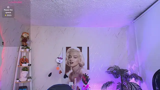 SALOOMEE   online show from February 2026 11:15:02 AM