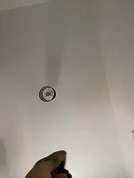 Snapshot of Yourhotboy_42 chatting on February 2025 02:26:02 PM Yourhotboy 42 online show from February 2025 02:26:02 PM