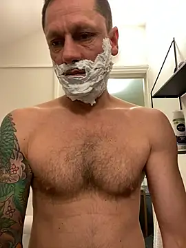 Snapshot of Yourhotboy_42 chatting on February 2025 09:13:02 PM Yourhotboy 42 online show from February 2025 09:13:02 PM