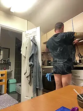 Snapshot of Yourhotboy_42 chatting on March 2025 07:17:01 PM Yourhotboy 42 online show from March 2025 07:17:01 PM