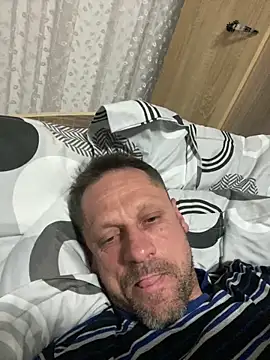 Snapshot of Yourhotboy_42 chatting on March 2025 07:42:02 PM Yourhotboy 42 online show from March 2025 07:42:02 PM