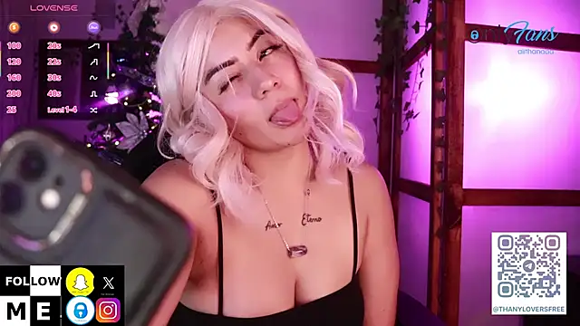 Snapshot of thanybonny chatting on November 2025 05:43:01 AM thanybonny online show from November 2025 05:43:01 AM