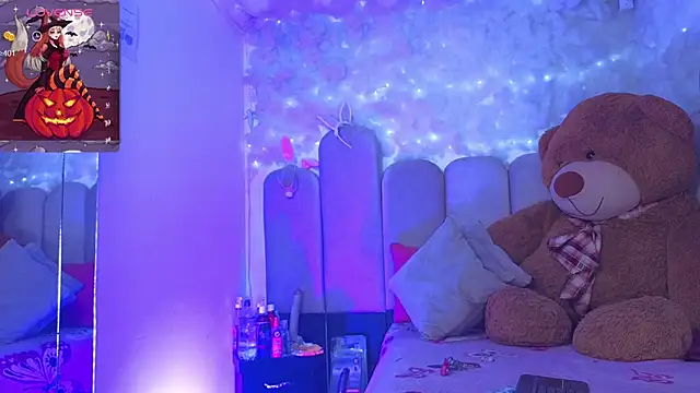 puca ebony online show from October 2025 07:37:01 PM