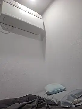 Snapshot of Iliketocooksquirt25 chatting on February 2026 07:18:01 PM Iliketocooksquirt25 online show from February 2026 07:18:01 PM