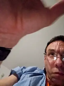 Snapshot of Iliketocooksquirt25 chatting on February 2026 06:57:02 AM Iliketocooksquirt25 online show from February 2026 06:57:02 AM