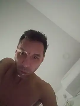 Iliketocooksquirt25 online show from June 2026 04:58:02 AM
