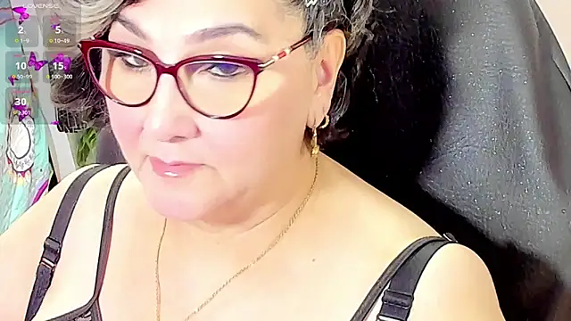 Snapshot of cataleya_mom chatting on February 2026 01:25:02 AM cataleya mom online show from February 2026 01:25:02 AM