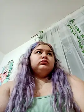 Freakcute  online show from November 2025 10:30:01 PM