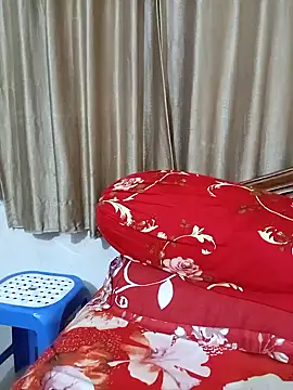 Snapshot of Priya_Boudi chatting on December 2024 04:57:01 PM Priya Boudi online show from December 2024 04:57:01 PM