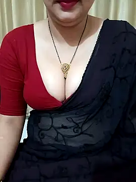 Snapshot of Priya_Boudi chatting on January 2025 04:50:02 PM Priya Boudi online show from January 2025 04:50:02 PM