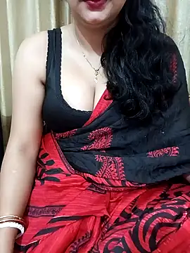 Snapshot of Priya_Boudi chatting on January 2025 05:11:01 PM Priya Boudi online show from January 2025 05:11:01 PM