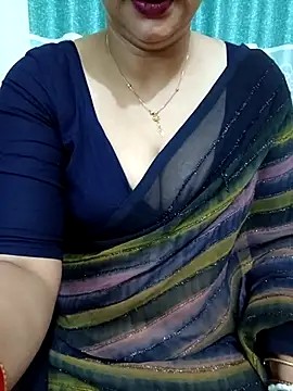 Snapshot of Priya_Boudi chatting on March 2025 05:04:02 PM Priya Boudi online show from March 2025 05:04:02 PM