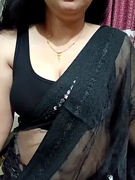 Snapshot of Priya_Boudi chatting on October 2025 06:28:02 PM Priya Boudi online show from October 2025 06:28:02 PM