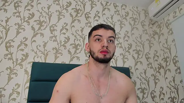 Michael magno online show from December 2024 06:42:02 PM