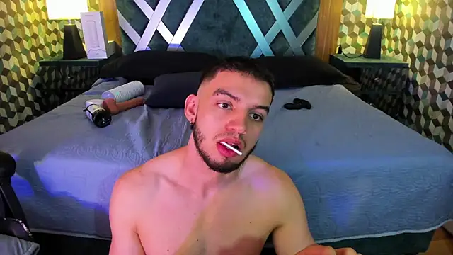 Michael magno online show from January 2025 05:27:01 PM