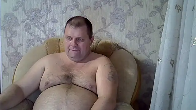 Nilola6 online show from January 2025 01:29:01 PM