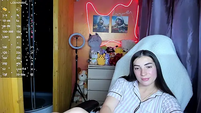 Snapshot of Fiery_Brunette_ chatting on September 2025 03:15:02 PM Fiery Brunette  online show from September 2025 03:15:02 PM