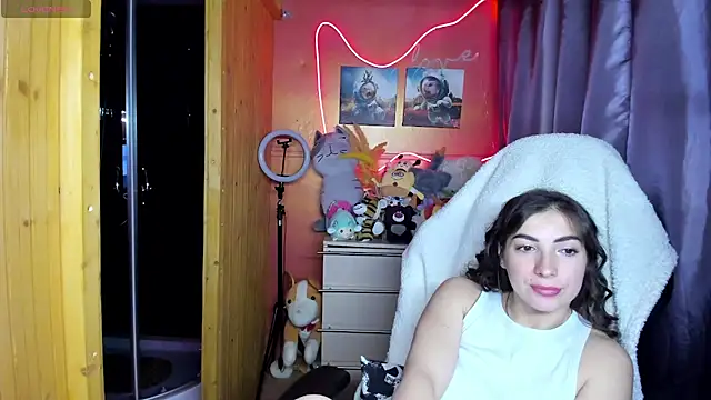 Snapshot of Fiery_Brunette_ chatting on May 2026 04:29:01 AM Fiery Brunette online show from May 2026 04:29:01 AM